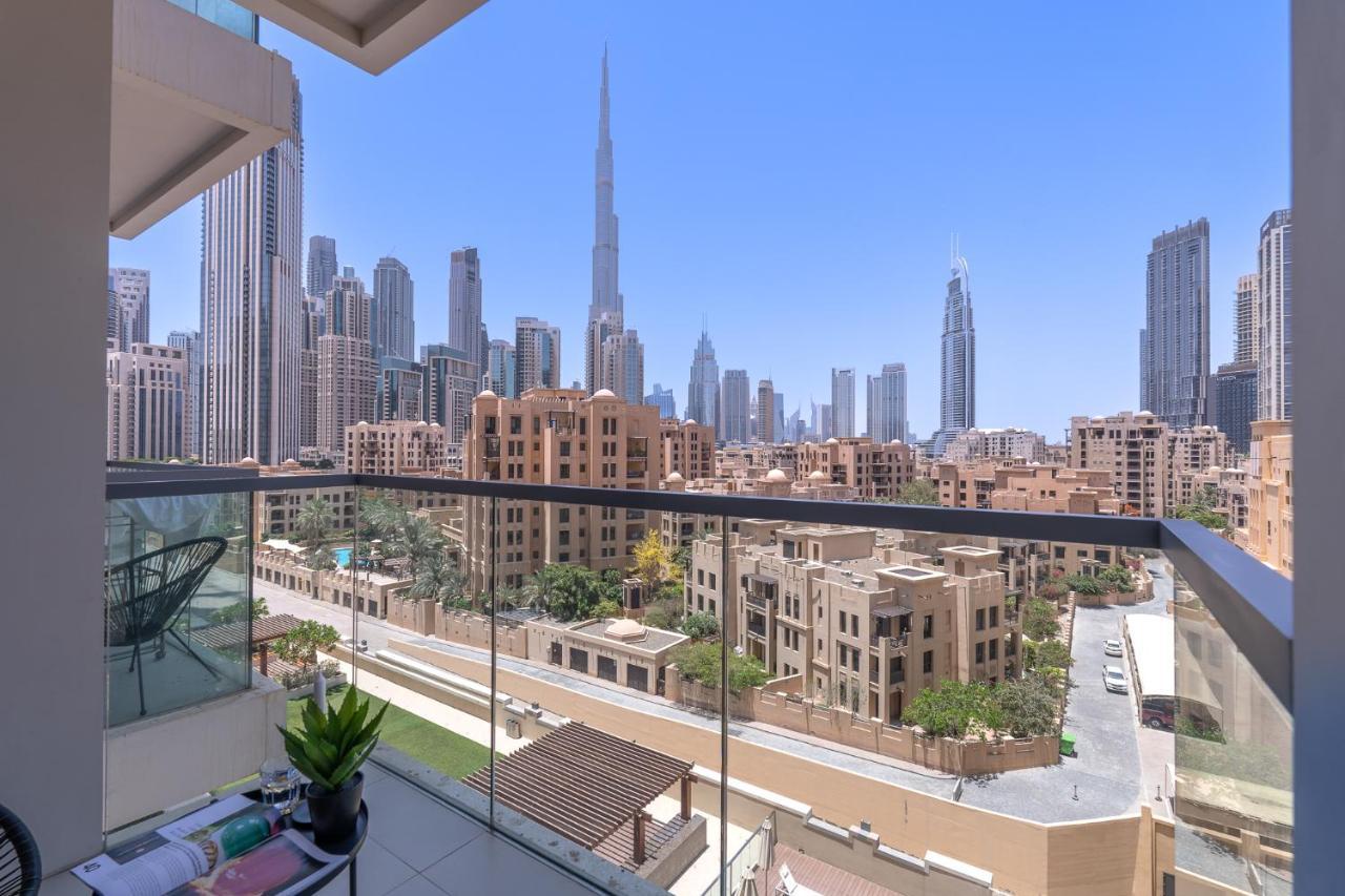 Vogue Downtown - Bellevue Towers Apartment Dubai Bagian luar foto