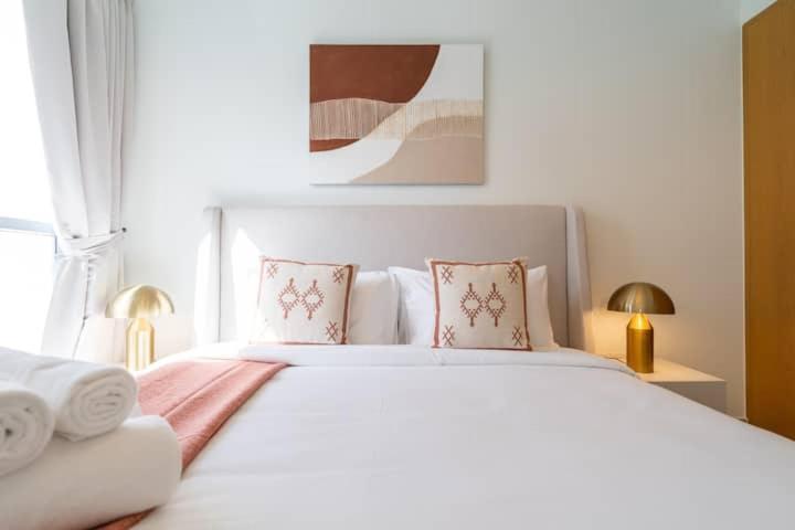 Vogue Downtown - Bellevue Towers Apartment Dubai Bagian luar foto
