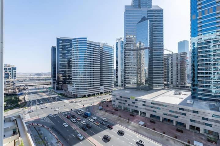 Vogue Downtown - Bellevue Towers Apartment Dubai Bagian luar foto