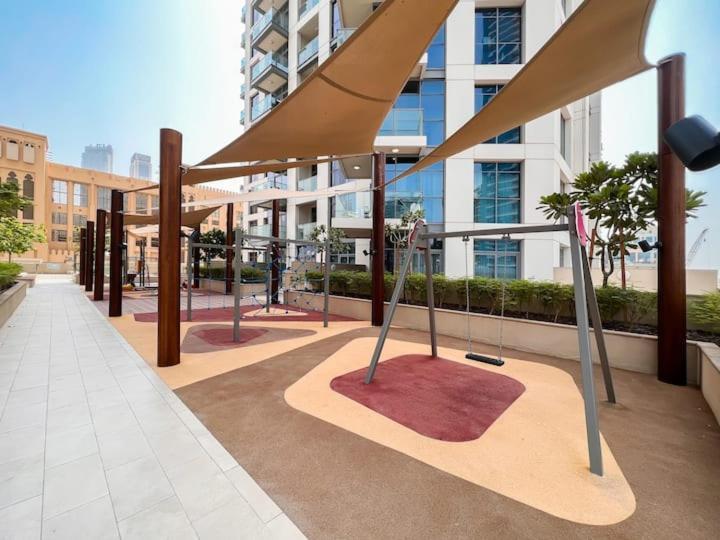 Vogue Downtown - Bellevue Towers Apartment Dubai Bagian luar foto