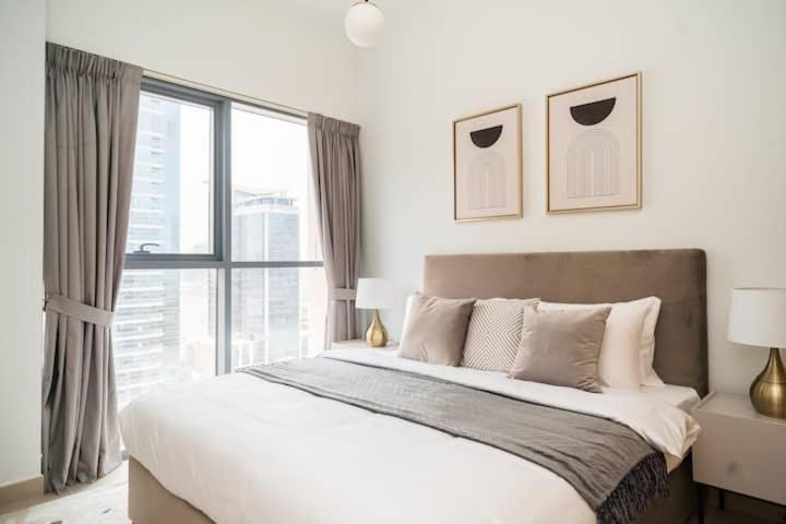 Vogue Downtown - Bellevue Towers Apartment Dubai Bagian luar foto